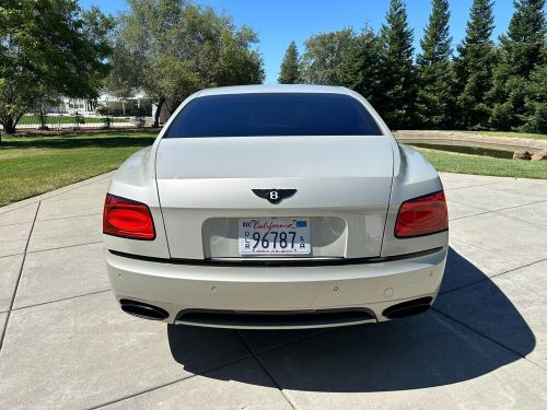 2016 bentley flying spur