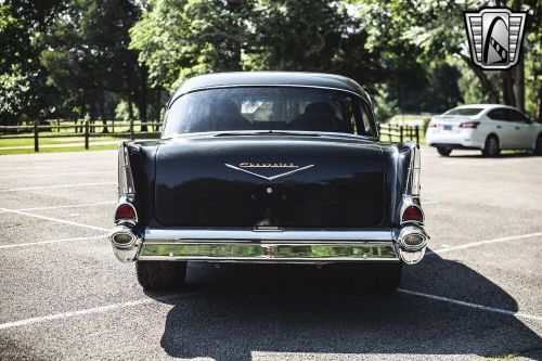 1957 chevrolet bel air/150/210