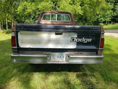 1977 dodge power wagon