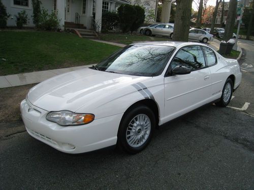 2001 chevrolet monte carlo ls original owner 93k original miles. real nice car