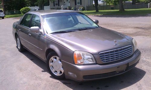 2000 cadillac deville base sedan 4-door 4.6l