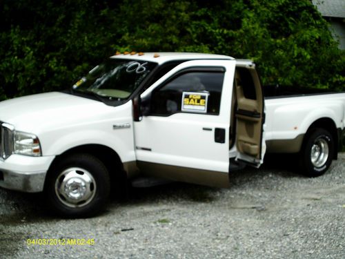 2006 ford super duty f-350 drw lariat