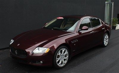 2009  4.2l auto burgandy