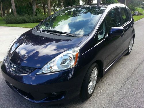 2009 honda fit sport hatchback 4-door 1.5l