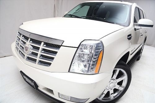 We finance! 2008 cadillac escalade awd power sunroof navigation back up camera