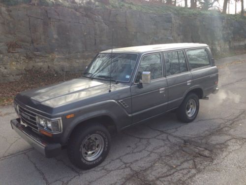 Fj62 land cruiser wagon unbelievable survivor runs great  free shipping!