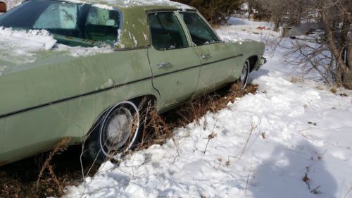 1974 oldsmobile delta 88 4 door sedan