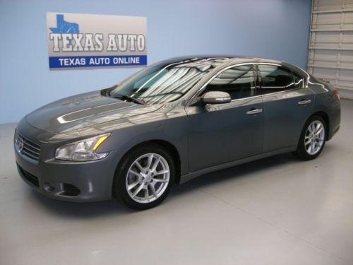 We finance!!!  2010 nissan maxima 3.5 sv premium pano roof nav 36k mi texas auto