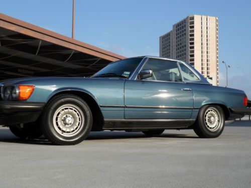 Prestine condition 1982 mercedes 380sl