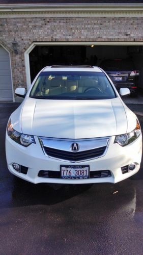 2013 acura tsx base sedan 4-door 2.4l