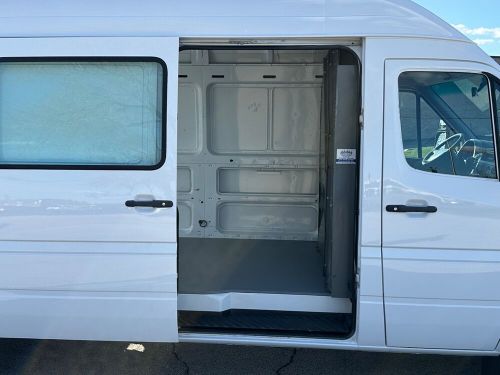 2006 mercedes-benz sprinter one owner service records