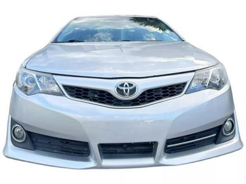 2013 toyota camry se sedan 4d