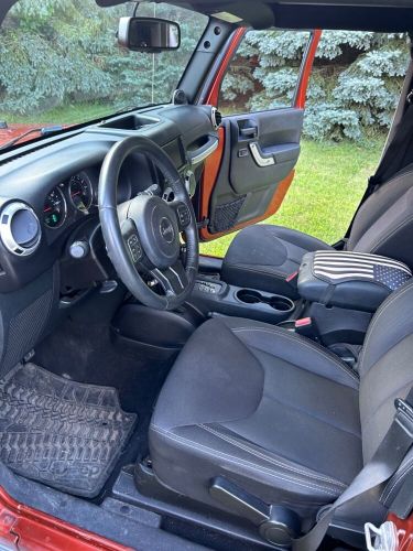 2014 jeep wrangler sahara