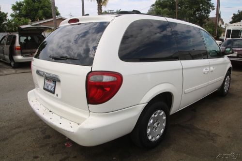 2004 chrysler town &amp; country lx family value