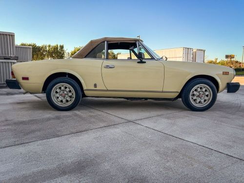 1982 fiat spider 2000