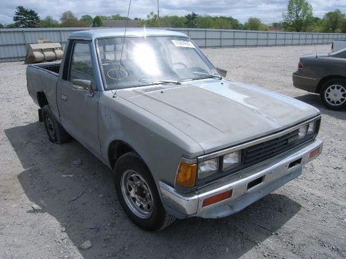 1985 nissan  standard cab pick up