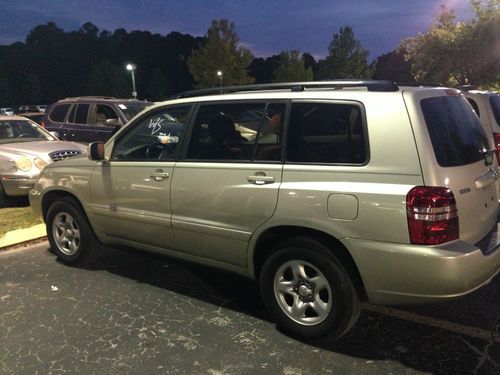 2003 toyota highlander base sport utility 4-door 2.4l