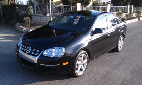 2010 volkswagen jetta tdi sedan 4-door 2.0l - 45 mpg!!