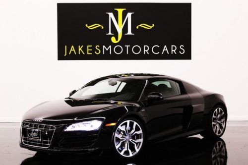 2010 audi r8 5.2 v10, black/black, 12k miles, highly optioned, pristine!!