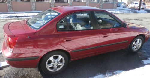 2005 hyundai elantra gt sedan 4-door 2.0l