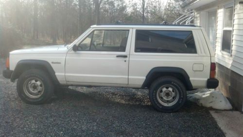 1996 jeep cherokee se sport utility 2-door 4.0l