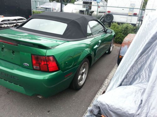 2001 ford mustang gt convertible 2-door 4.6l