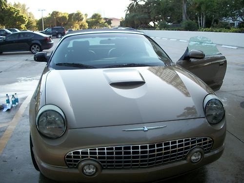 2005 ford thunderbird 50th anniversary edition convertible 2-door 3.9l