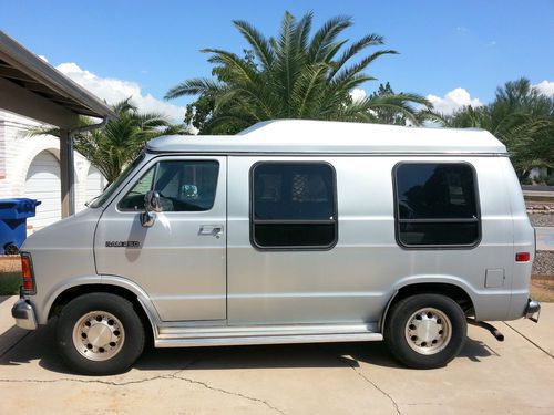 1991 dodge ram van 250 with raised roof.