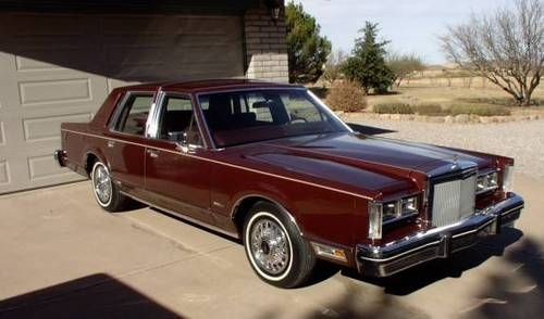 1982 lincoln town car signature series  8,400   factory original miles