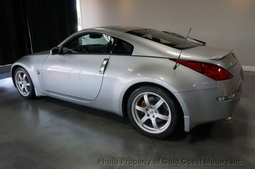 2004 nissan 350z *track edition* *6-speed manual* *only 2k miles*