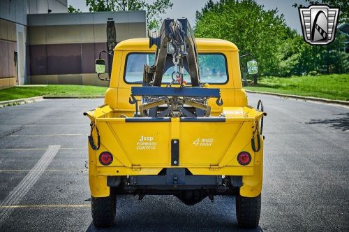 1960 jeep fc150 tow truck