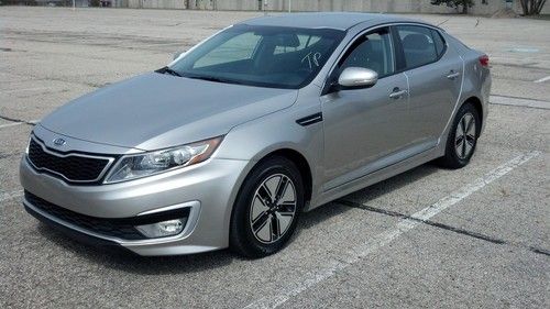 *****!!!! 2011 kia optima hybrid sedan !!!!*****