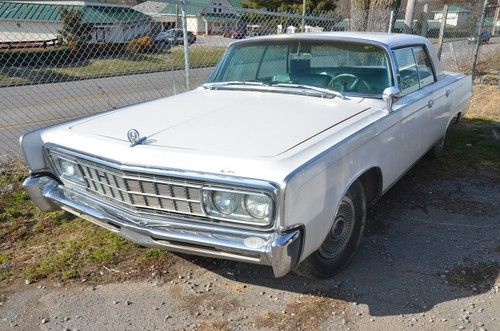 1966 chrysler imperial crown 4 door hardtop