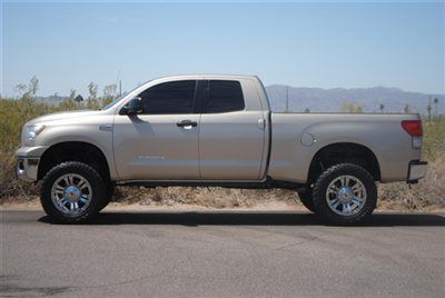 Lifted 2008 toyota tundra double cab 4x4....lifted toyota tundra sr5....lifted