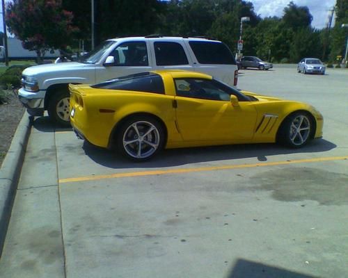 Yellow grand sport 2010 - 436 hp - dual mode exhaust, 3 lt interior pkg - no gps