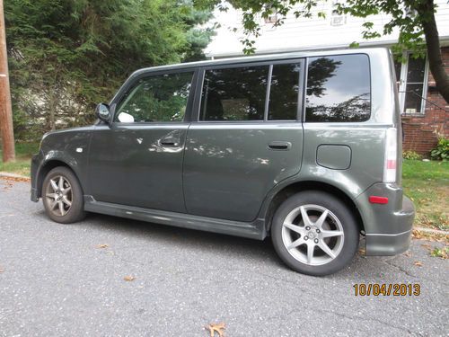 2005 scion xb base wagon 5-door 1.5l