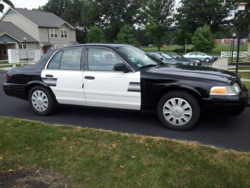 2007 ford crown victoria police interceptor sedan 4-door 4.6l