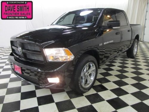 2012 crew cab, short box, navigation, sunroof, tow hitch, power slider