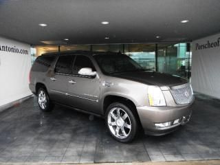 2011 cadillac escalade premium