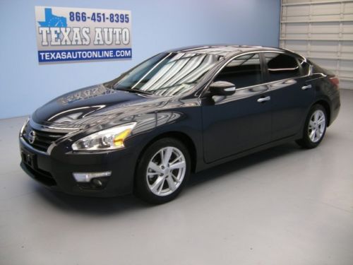 We finance!!!  2013 nissan altima 2.5 sv roof nav push start 31k mi texas auto