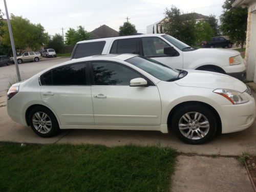 2010 nissan altima sl sedan 4-door 2.5l automatic