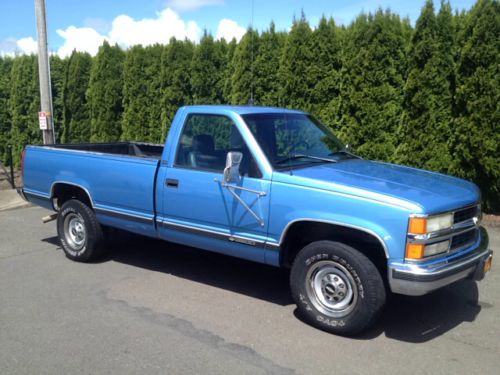 Cheyenne 3500 2wd, 7.4 liter 454 v-8, 5 speed manual, tow pkg. &#034;one owner&#034;