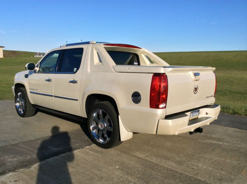 Cadillac Escalade 2008 Pickup