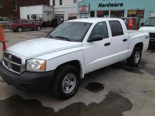 2006 dodge 4x4 dakota st quad cab 4dr white pwr wind, locks in ohio