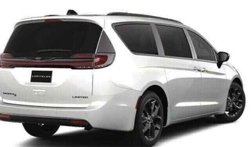 2024 chrysler pacifica limited