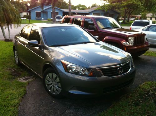 2009 honda accord lx sedan 4-door 2.4l very good condition