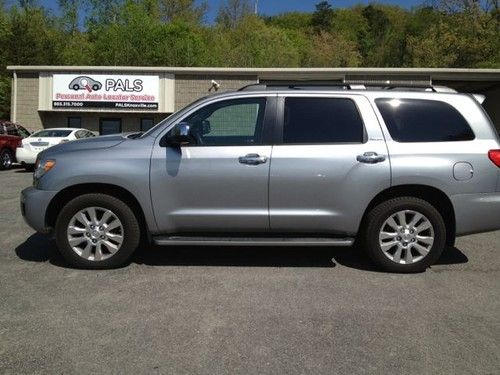 2010 toyota sequoia platinum automatic 4-door suv 4wd