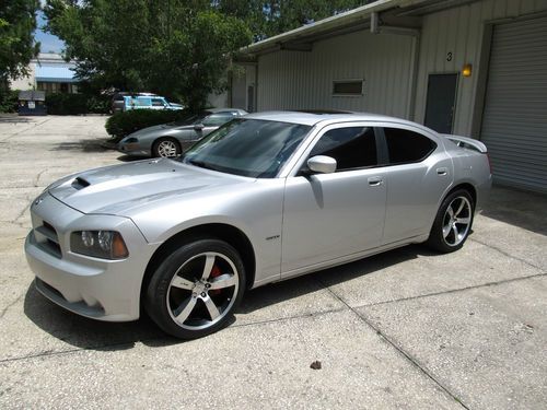 2006 dodge charger srt8 rolling shell, no motor, no trans, excellent shape