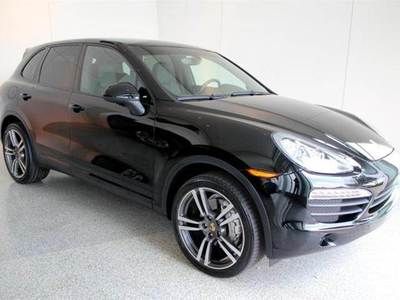 Porsche certified pre-owned - one-owner - premium pkg - entry and drive - bose !