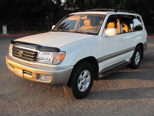 2000 toyota land cruiser, 85500 miles, great shape